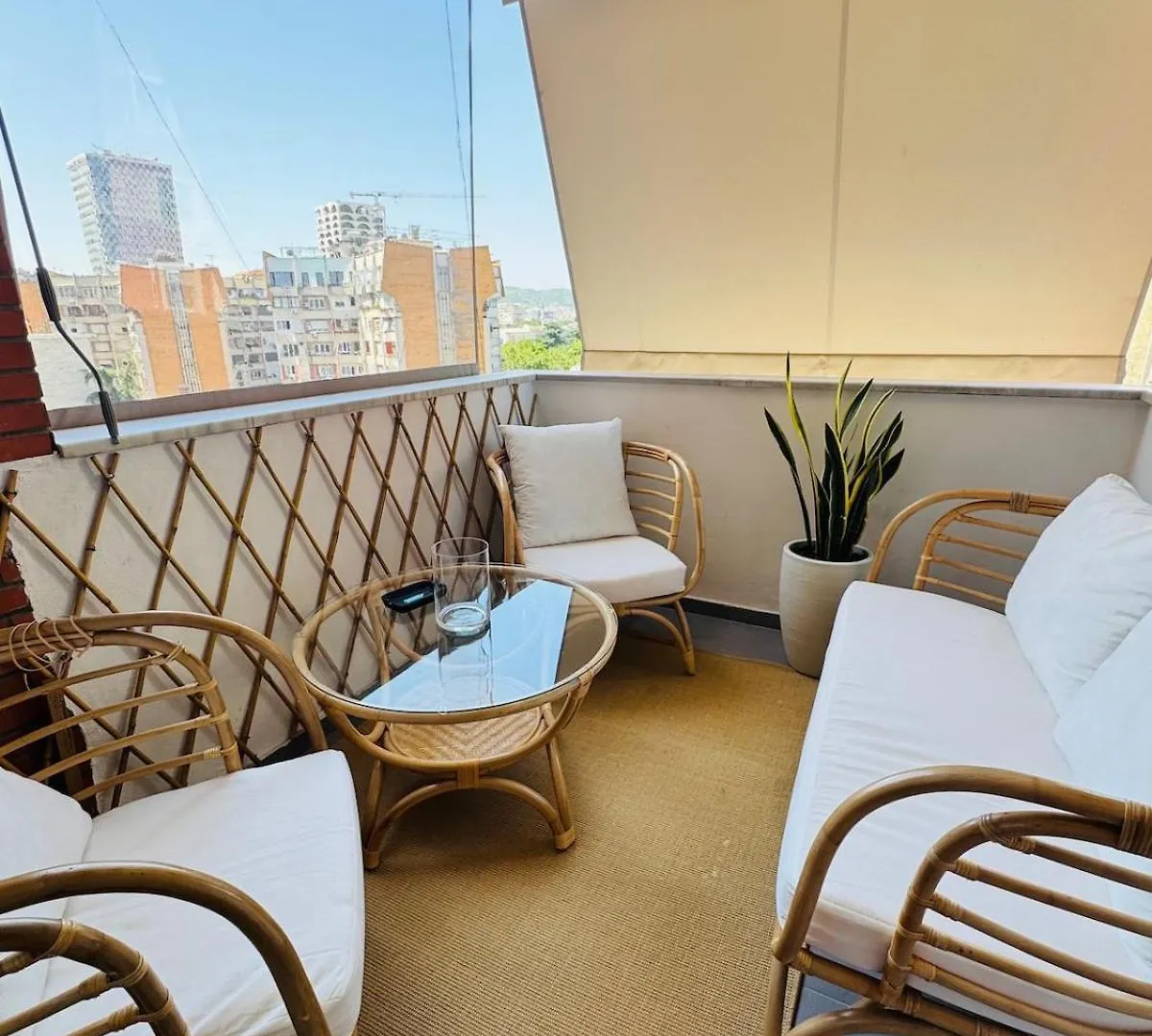 Moho Residences Downtown 地拉那 0*,