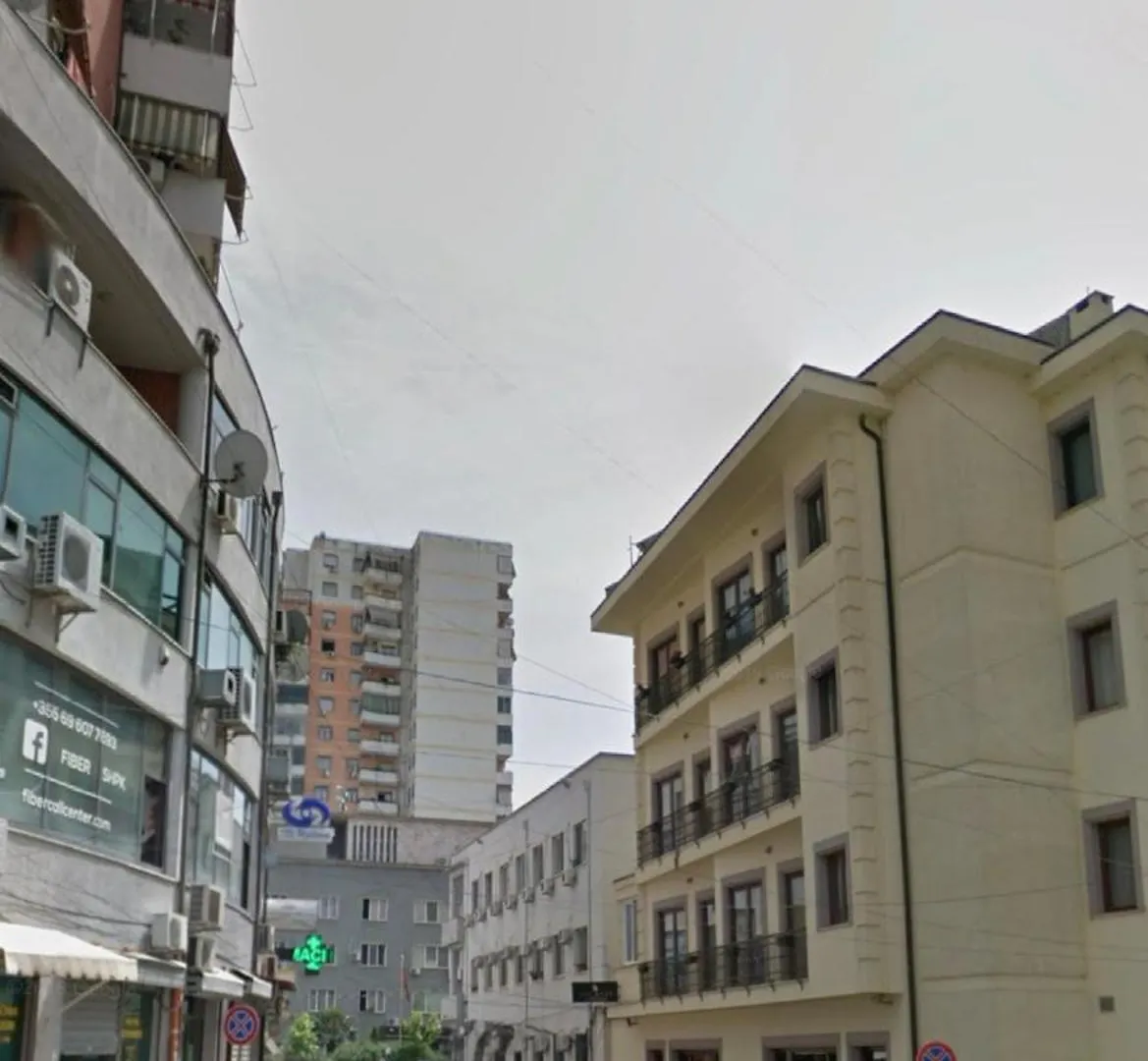 Moho Residences Downtown 地拉那 公寓